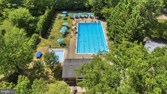 7918 RUNNYMEADE DR, Frederick, MD 21702