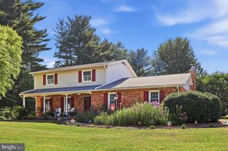 7918 RUNNYMEADE DR, Frederick, MD 21702