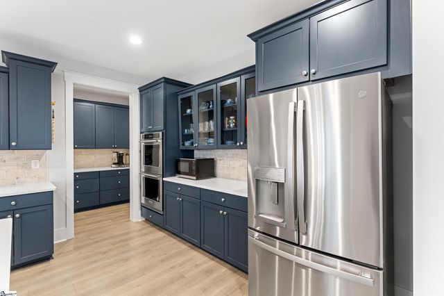 900 Novelty Drive, Greer, SC 29651