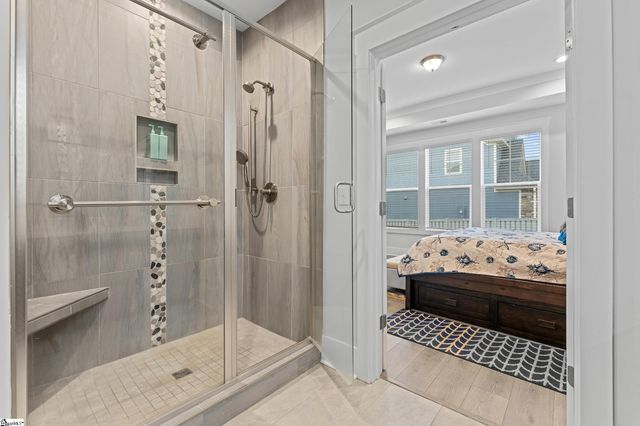 900 Novelty Drive, Greer, SC 29651