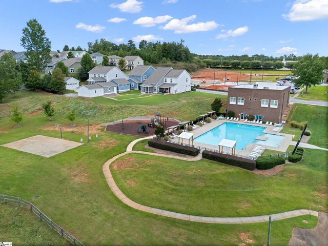 900 Novelty Drive, Greer, SC 29651