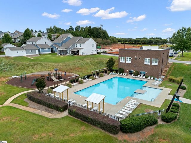 900 Novelty Drive, Greer, SC 29651