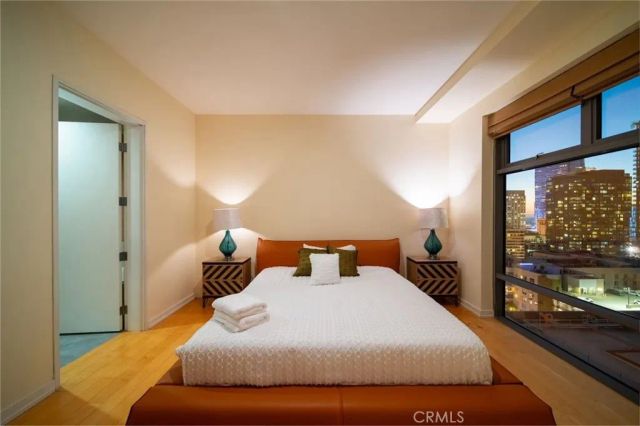 801 S Grand Avenue 1305, Los Angeles, CA 90017