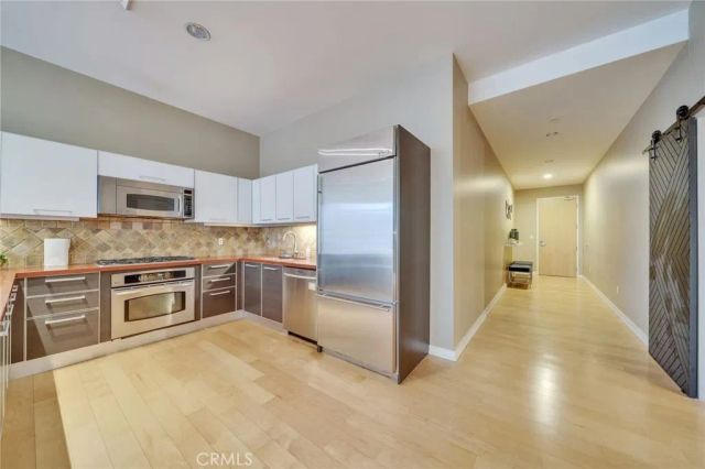 801 S Grand Avenue 1305, Los Angeles, CA 90017