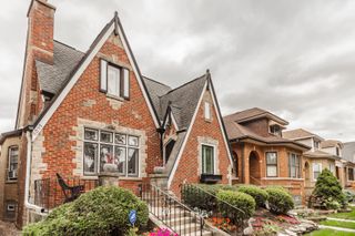 6035 N Mason Avenue, Chicago, IL 60646