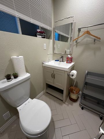 2276 Arrowhead, Oakland, CA 94611