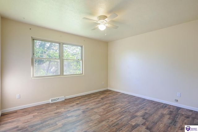 1465 Crestview Drive, Radcliff, KY 40160