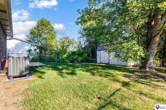1465 Crestview Drive, Radcliff, KY 40160