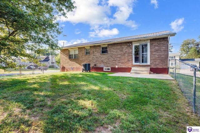 1465 Crestview Drive, Radcliff, KY 40160