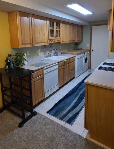 2232 Mayfair Road, Golden Valley, MN 55427