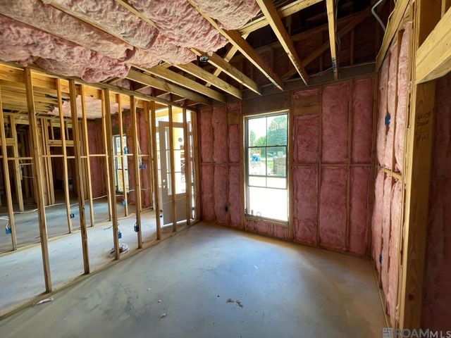 22769 Plank Rd, Zachary, LA 70791