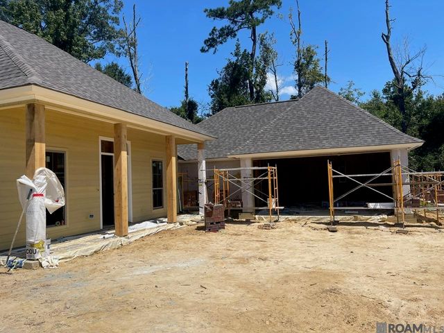 22769 Plank Rd, Zachary, LA 70791