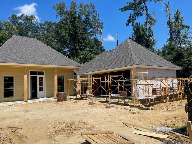 22769 Plank Rd, Zachary, LA 70791