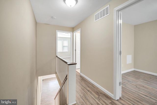 6719 N 17TH ST, Philadelphia, PA 19126