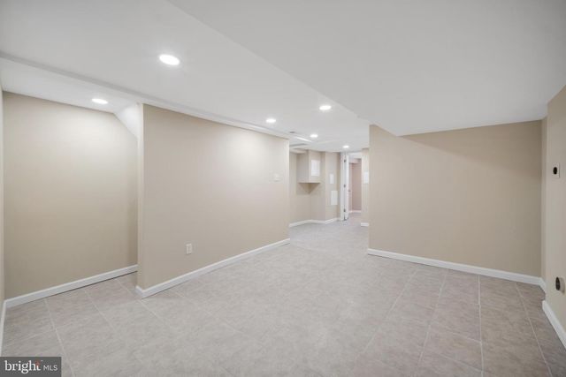 6719 N 17TH ST, Philadelphia, PA 19126