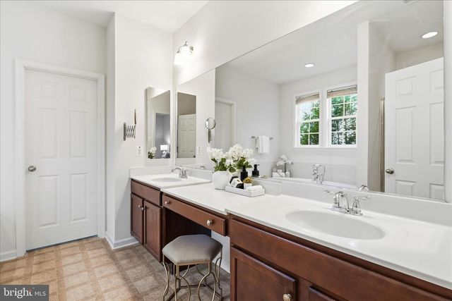 5192 MAITLAND TER, Frederick, MD 21703