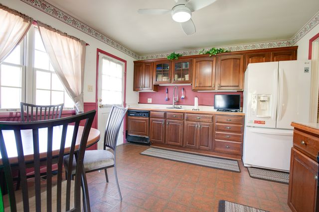 21W137 Everest Road, Lombard, IL 60148