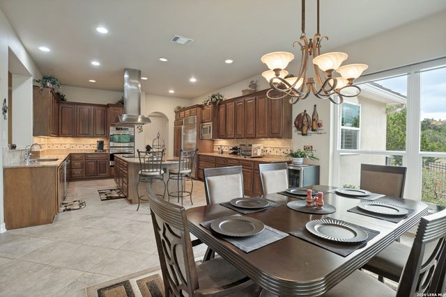 1805 Rush, Canyon Lake, TX 78133