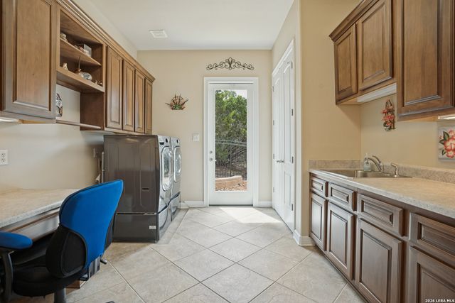 1805 Rush, Canyon Lake, TX 78133
