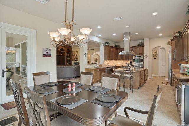 1805 Rush, Canyon Lake, TX 78133