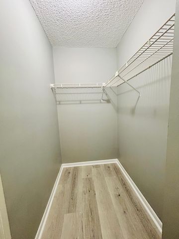 408 Pine Glen Lane C-2, Greenacres, FL 33463