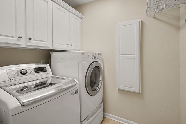 1035 Margaret Dr, Hendersonville, TN 37075