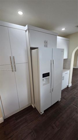 4795 E 8th Ct, Hialeah, FL 33013