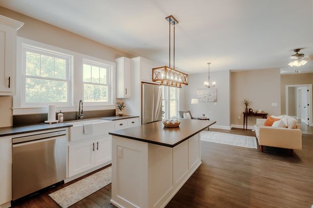 117 Humphries Circle, Gaffney, SC 29341