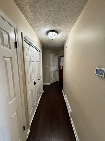 6771 CASTLEGATE LN, Memphis, TN 38141