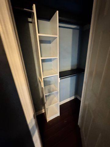 6771 CASTLEGATE LN, Memphis, TN 38141