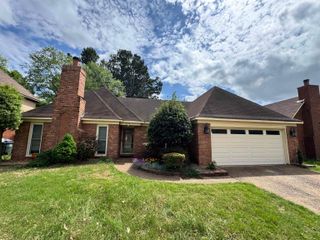 6771 CASTLEGATE LN, Memphis, TN 38141