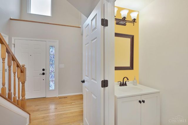 11839 Hawthorn Woods Court, Symmes Twp, OH 45140