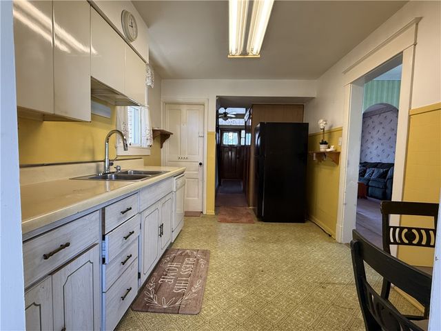 514 W Brady St, City Of But Nw, PA 16001