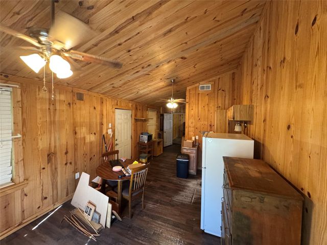 2470 W Fm 1988, Livingston, TX 77351