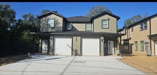 169 S 10th Street, Conroe, TX 77301