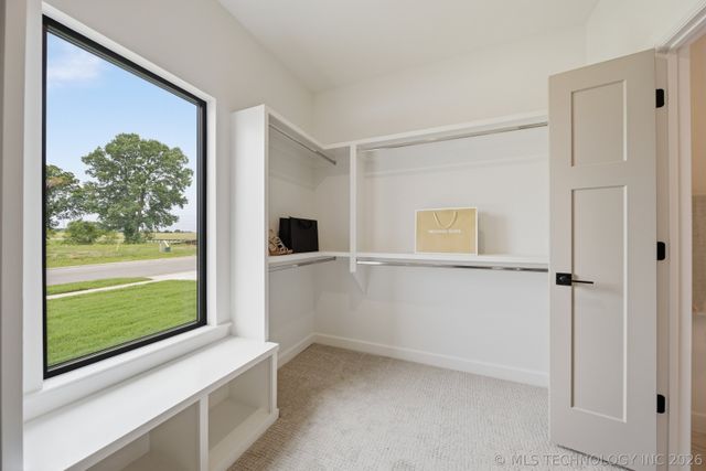 1005 S Chickasaw Street, Skiatook, OK 74070