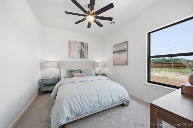 1005 S Chickasaw Street, Skiatook, OK 74070