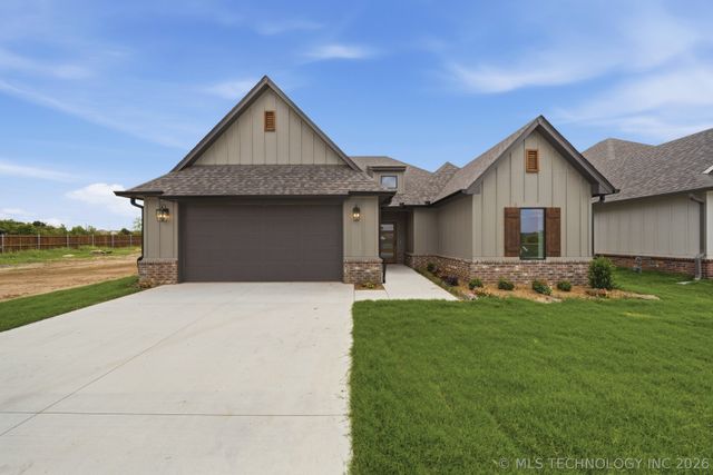 1005 S Chickasaw Street, Skiatook, OK 74070