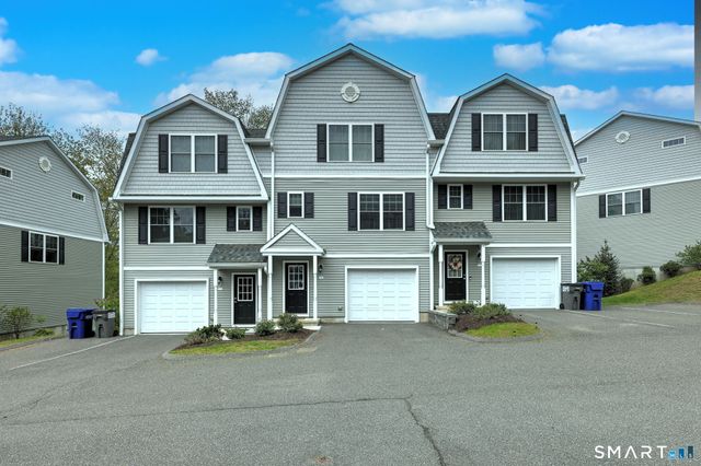 10 Barnum Court 10, Bethel, CT 06801