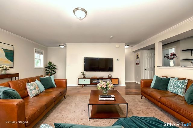 10 Barnum Court 10, Bethel, CT 06801