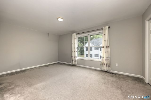 10 Barnum Court 10, Bethel, CT 06801