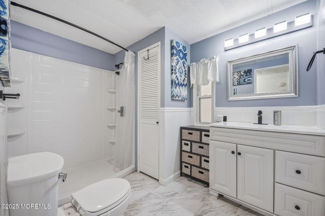 6 Taft Street, Howell, NJ 07731