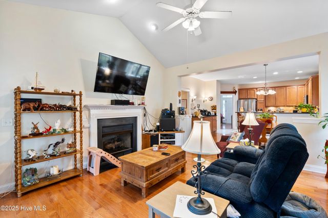 5107 Boss Court SE, Southport, NC 28461