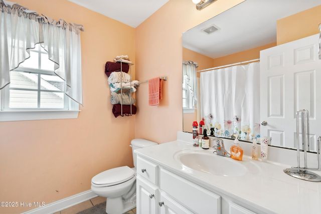 5107 Boss Court SE, Southport, NC 28461
