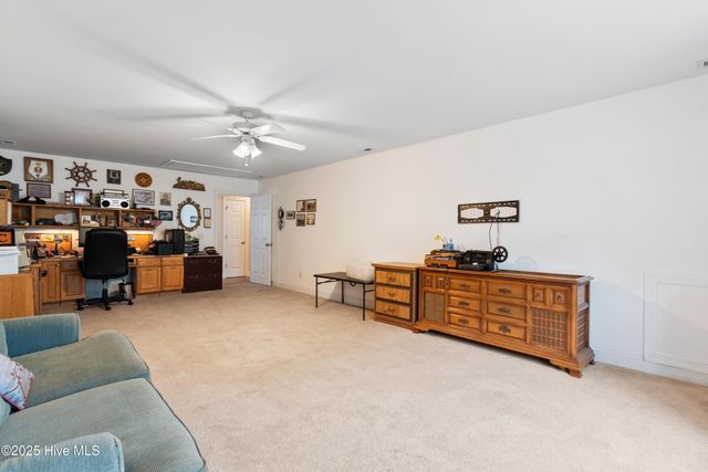 5107 Boss Court SE, Southport, NC 28461