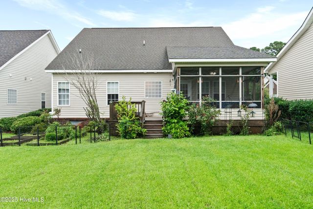 5107 Boss Court SE, Southport, NC 28461
