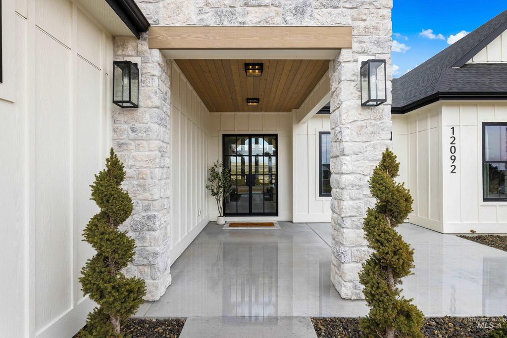 12092 Swainsons Lane, Nampa, ID 83686 photo 5