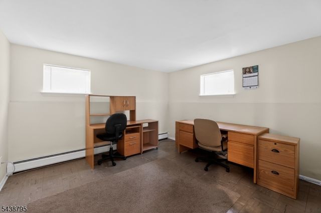 228 Shaw Pl, Park Ridge Boro, NJ 07656