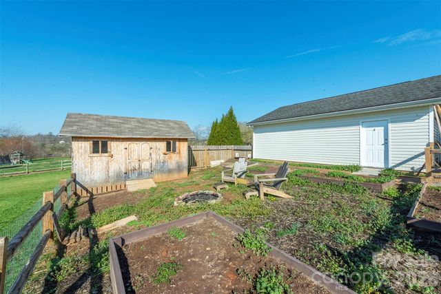 181 High Valley Estates Drive, Alexander, NC 28701