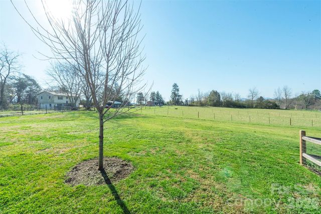 181 High Valley Estates Drive, Alexander, NC 28701